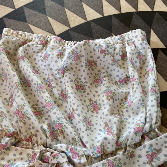 Final Touch Strapless Romper - Picture 4 of 11